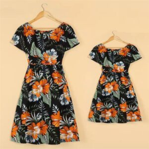 Hawaii Floral Print Family Matching Outfit - Image 5