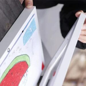 Artwork Storage Flip Frame for Kids - Image 11