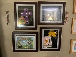 Artwork Storage Flip Frame  for Kids photo review