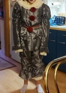 Kids Pennywise Costume photo review