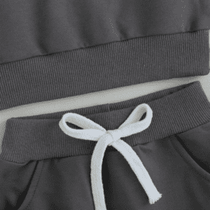 Boys Contrast Color Sweatshirt & Pants Set - Image 6